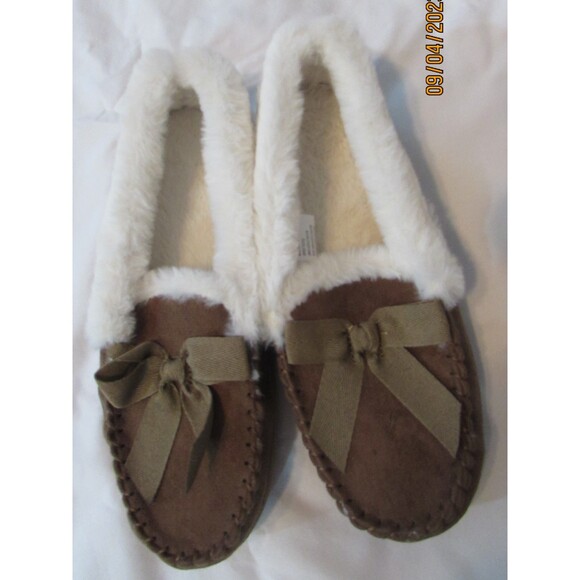 SONOMA GOODS FOR LIFE SIZE M 7-8 WOMEN'S SLIPPERS SHOES NEW BROWN BOW FUZZY - Picture 1 of 6